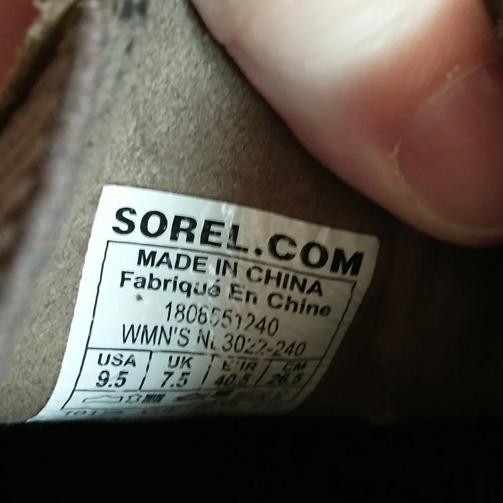 Sorel Joan of Arc wedge Chelsea leather‎ bootie